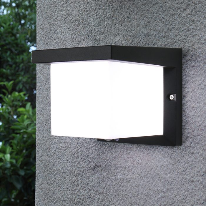 outdoor wall light (5)